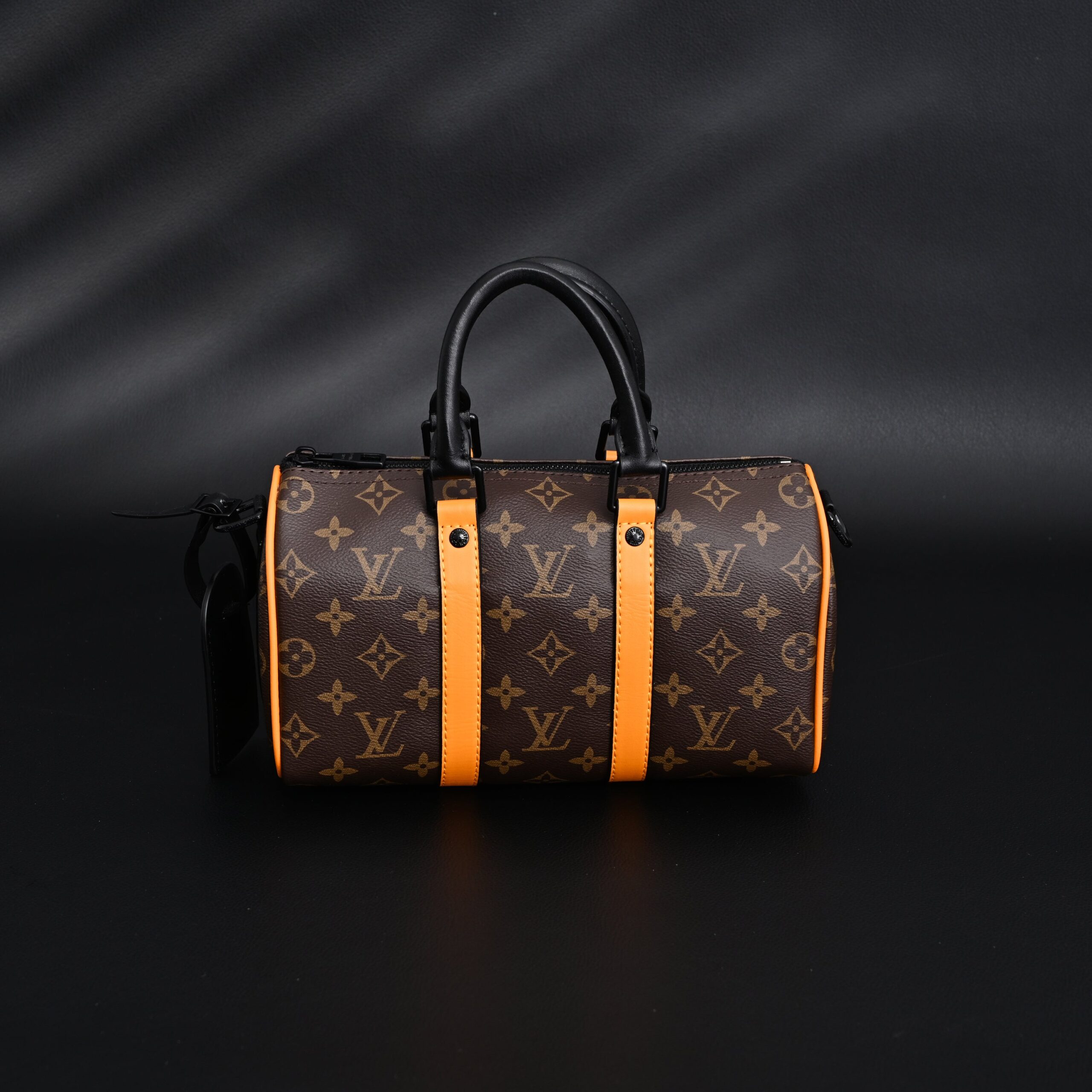 Louis Vuitton Keepall Bandoulière 50 – Monogram Canvas with Neon Orange Trim - Image 3