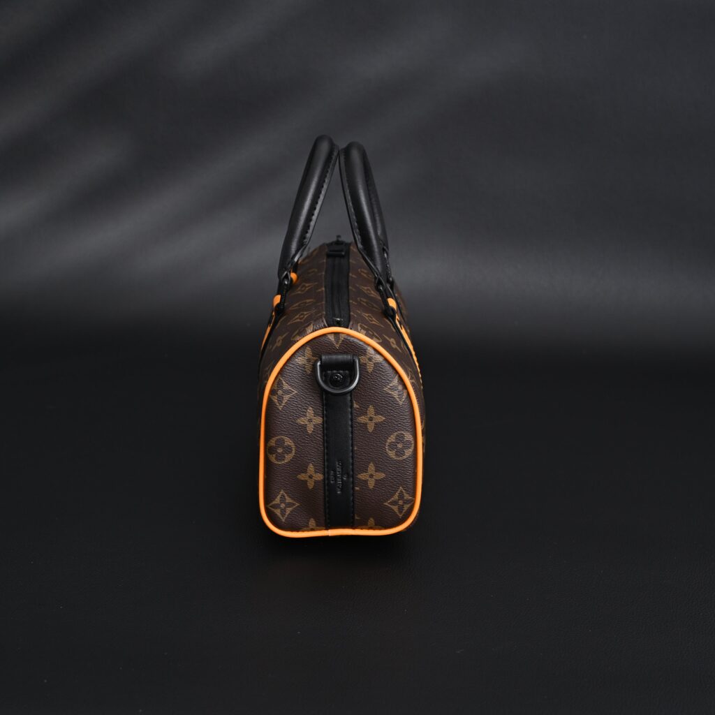 Louis Vuitton Keepall Bandoulière 50 – Monogram Canvas with Neon Orange Trim