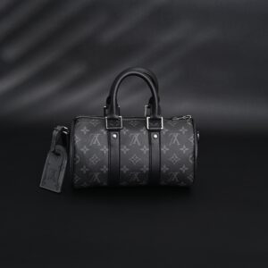 Louis Vuitton Keepall Bandoulière 50 – Monogram Eclipse Canvas - Image 3