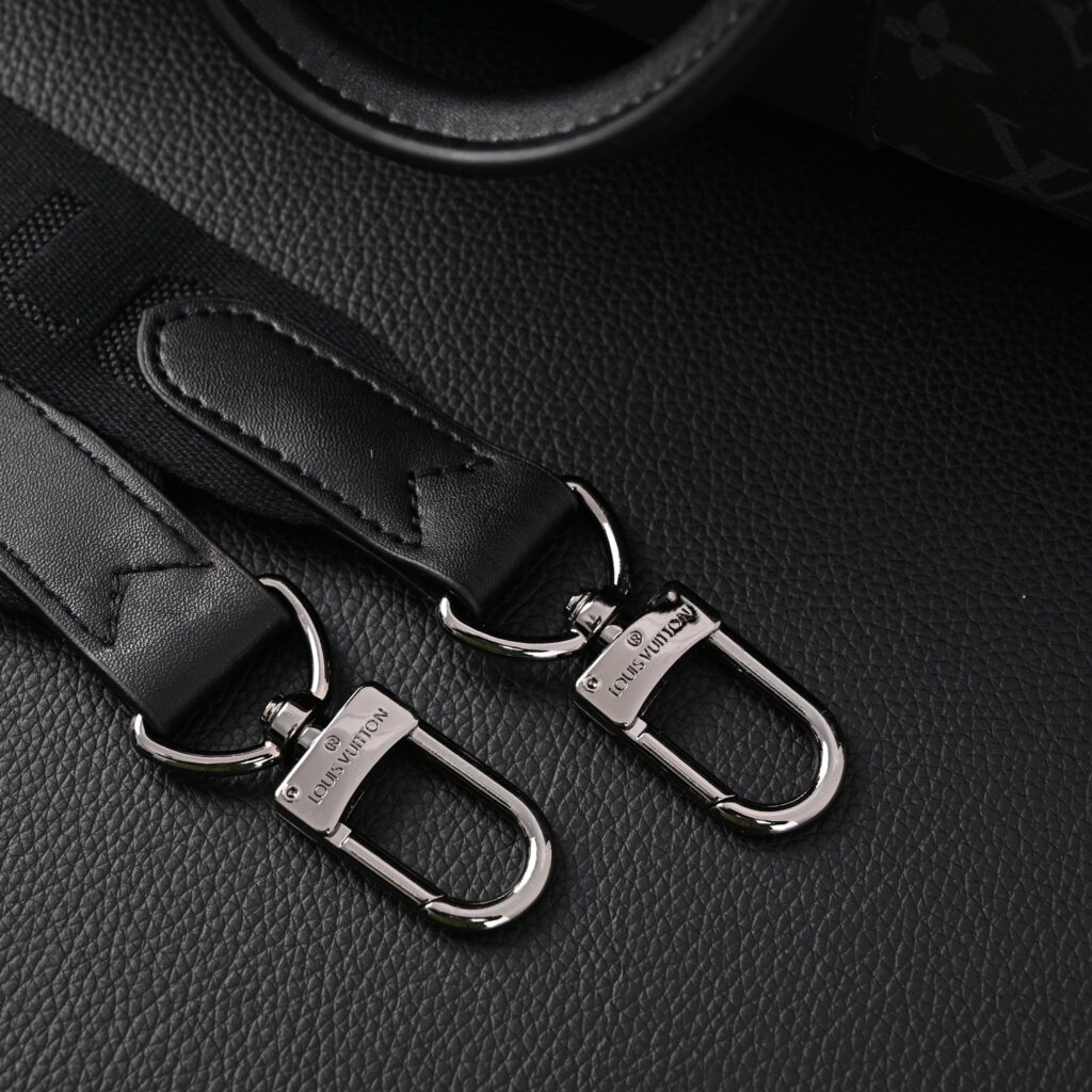 Louis Vuitton Keepall Bandoulière 50 – Monogram Eclipse Canvas