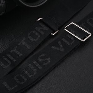 Louis Vuitton Keepall Bandoulière 50 – Monogram Eclipse Canvas - Image 17