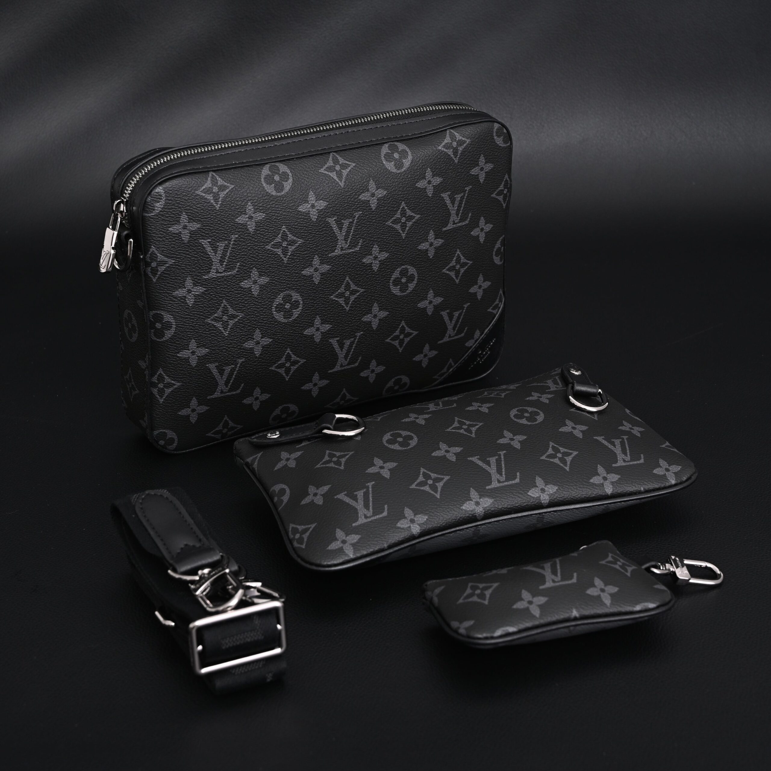 Louis Vuitton Discovery Pochette MM – Monogram Eclipse - Image 2