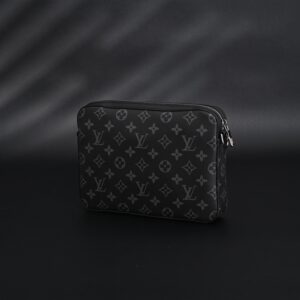 Louis Vuitton Discovery Pochette MM – Monogram Eclipse - Image 5