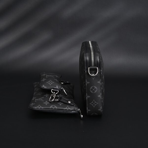 Louis Vuitton Discovery Pochette MM – Monogram Eclipse