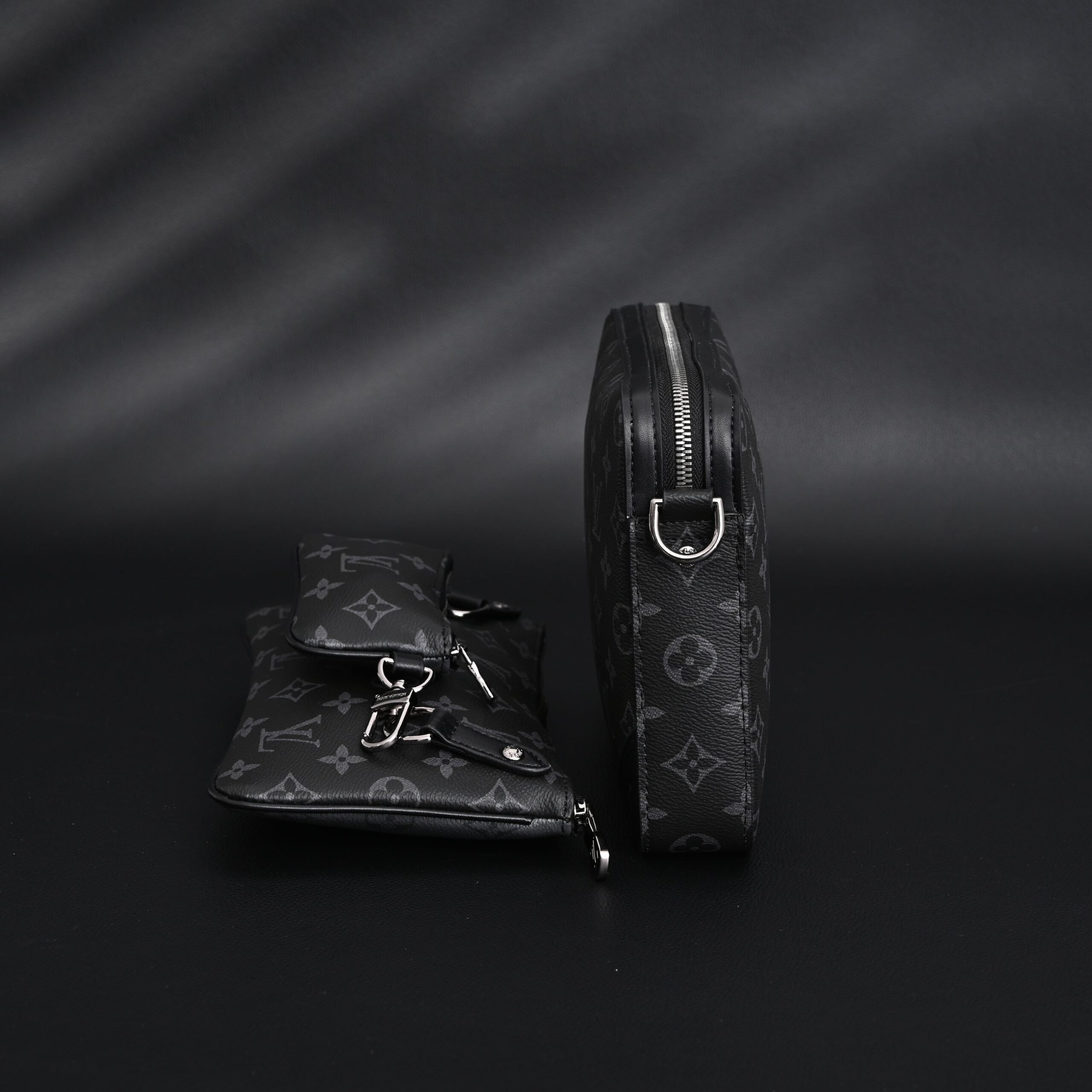 Louis Vuitton Discovery Pochette MM – Monogram Eclipse - Image 7