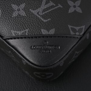 Louis Vuitton Discovery Pochette MM – Monogram Eclipse - Image 9