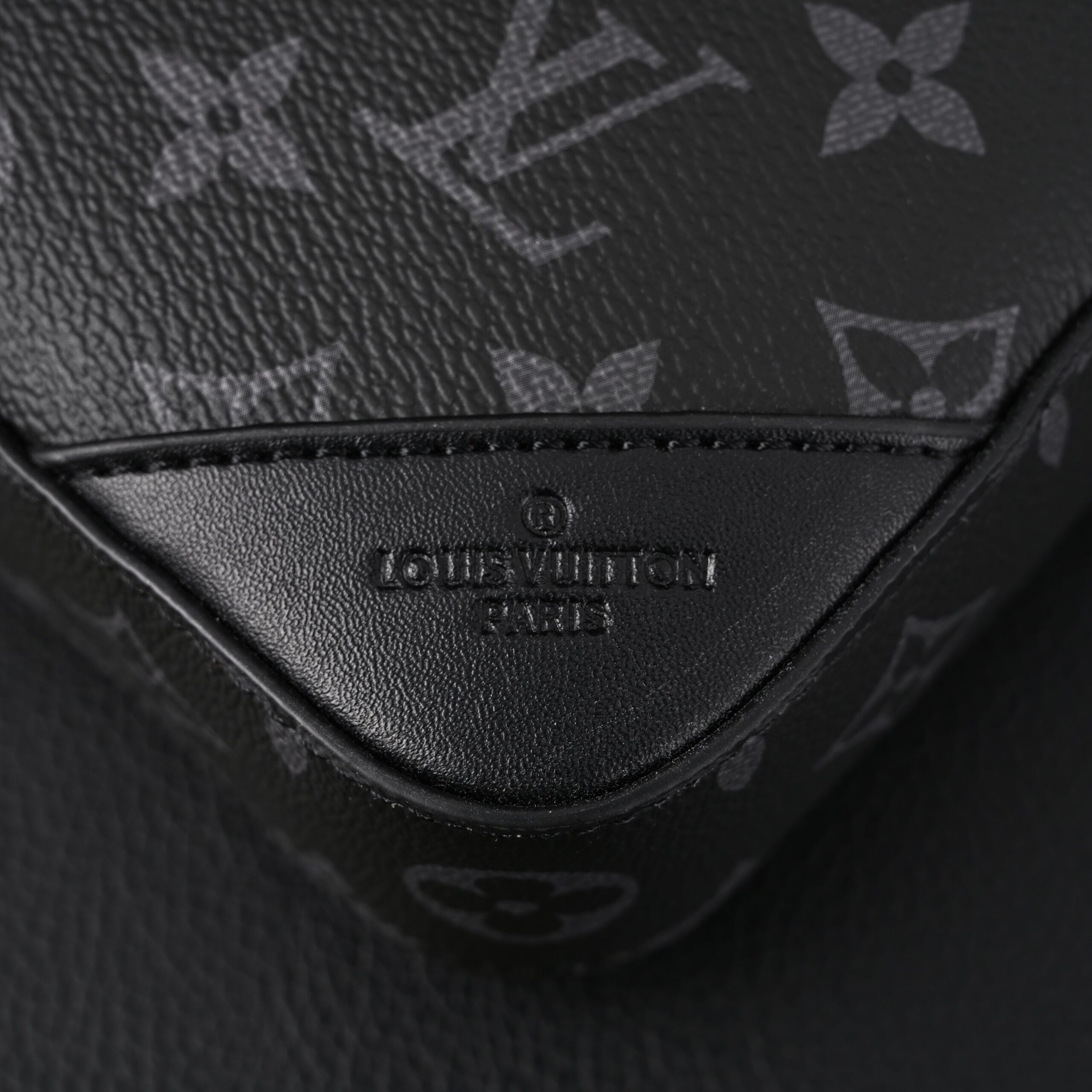 Louis Vuitton Discovery Pochette MM – Monogram Eclipse - Image 9