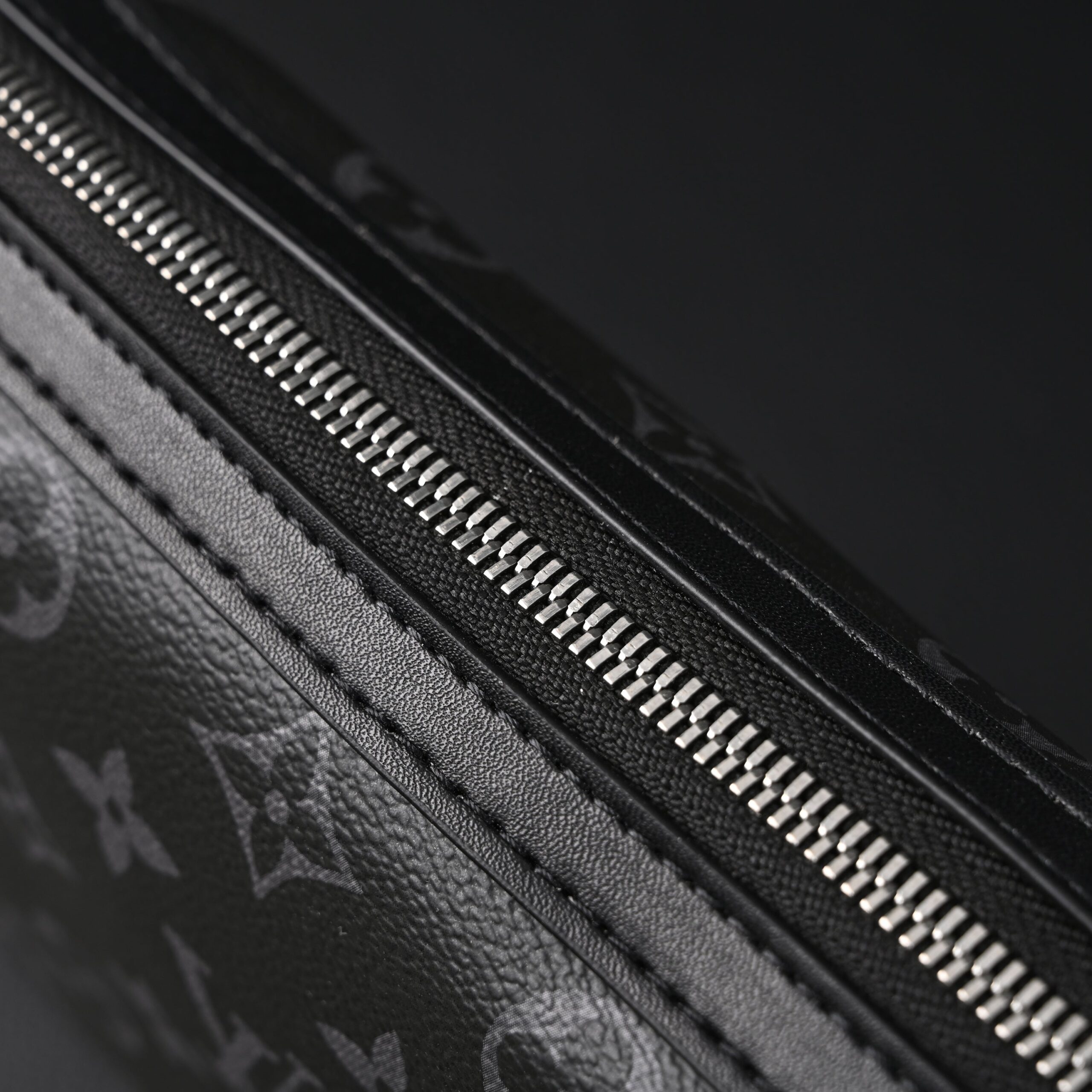 Louis Vuitton Discovery Pochette MM – Monogram Eclipse - Image 11