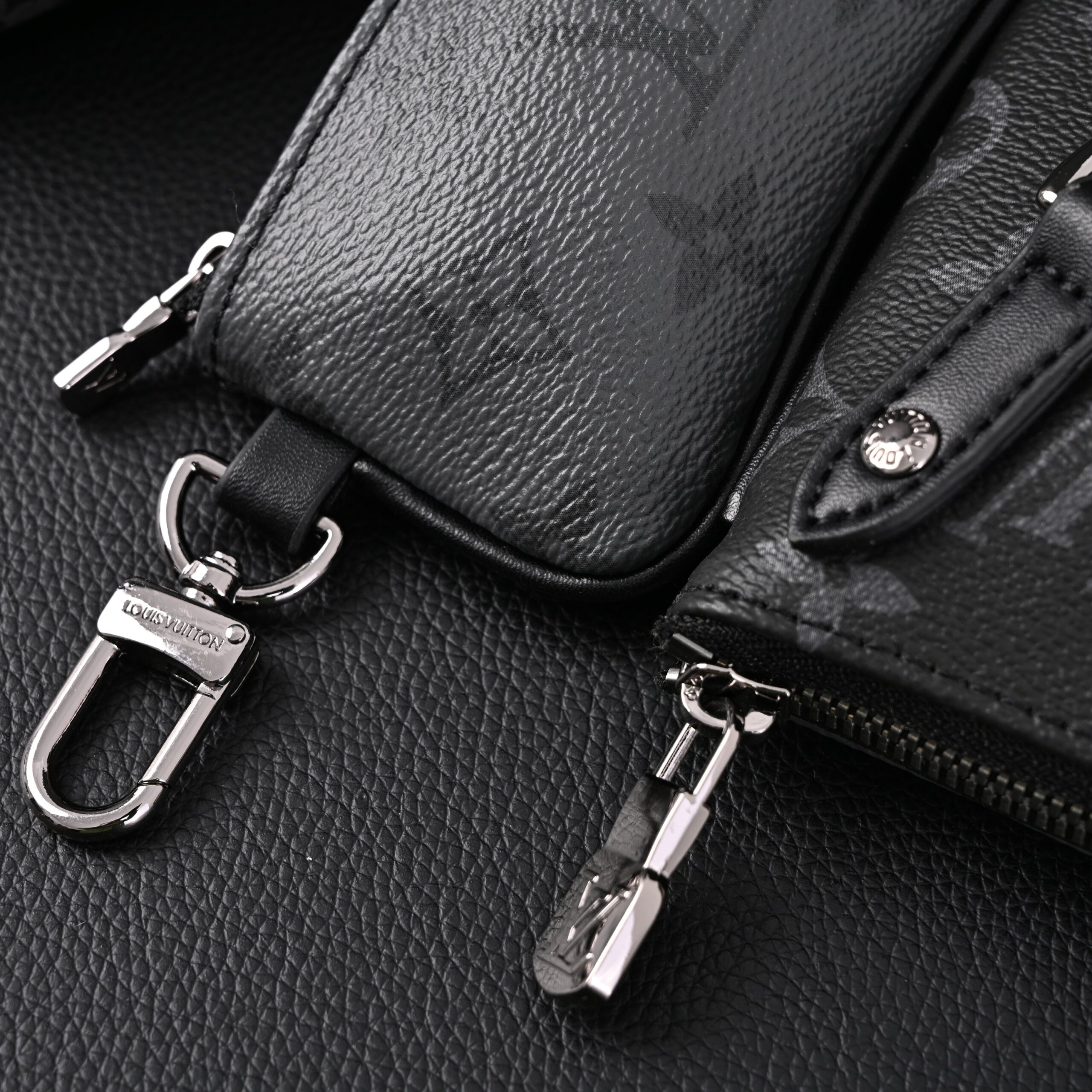 Louis Vuitton Discovery Pochette MM – Monogram Eclipse - Image 15