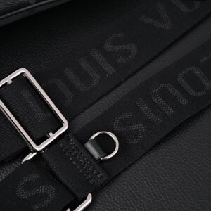 Louis Vuitton Discovery Pochette MM – Monogram Eclipse - Image 17