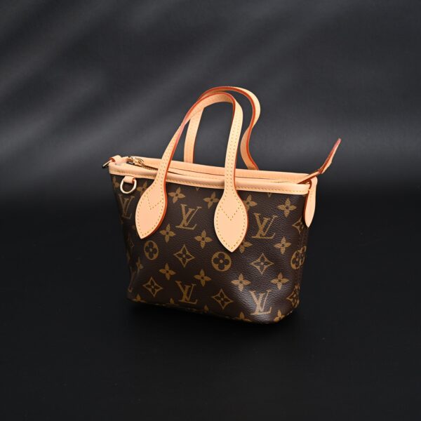 Louis Vuitton NéoNoé BB Bucket Bag – Monogram Canvas with Removable Coin Purse