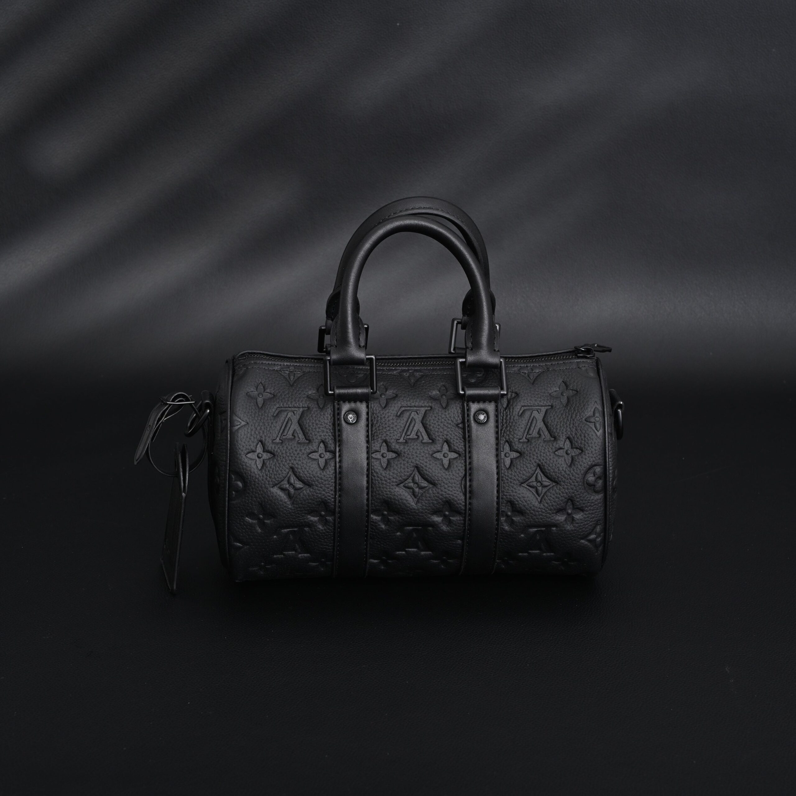 Louis Vuitton Keepall Bandoulière 50 – Monogram Shadow Black Leather - Image 3