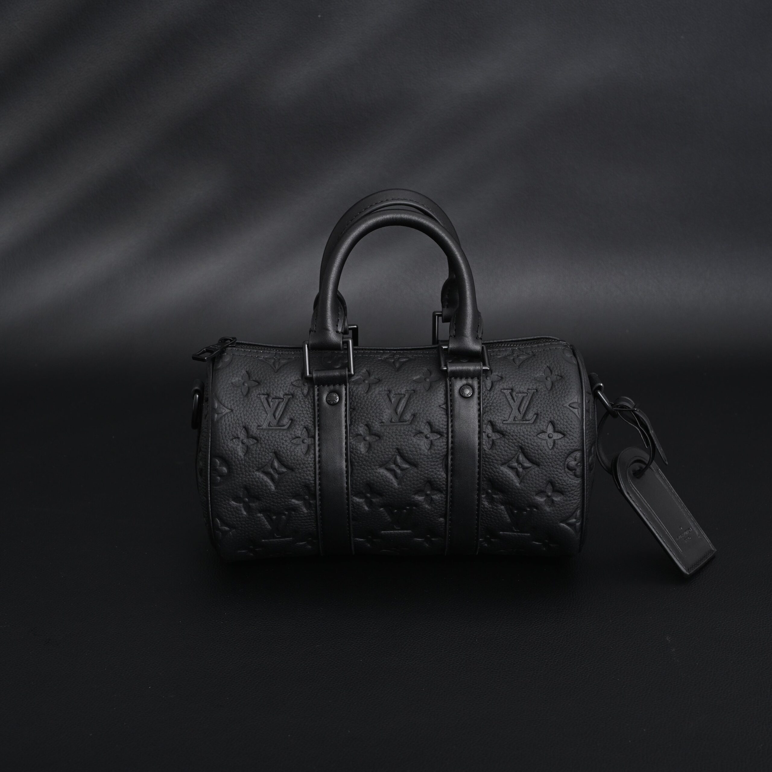 Louis Vuitton Keepall Bandoulière 50 – Monogram Shadow Black Leather - Image 6
