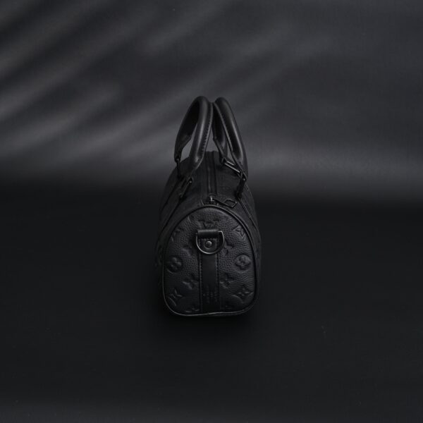 Louis Vuitton Keepall Bandoulière 50 – Monogram Shadow Black Leather