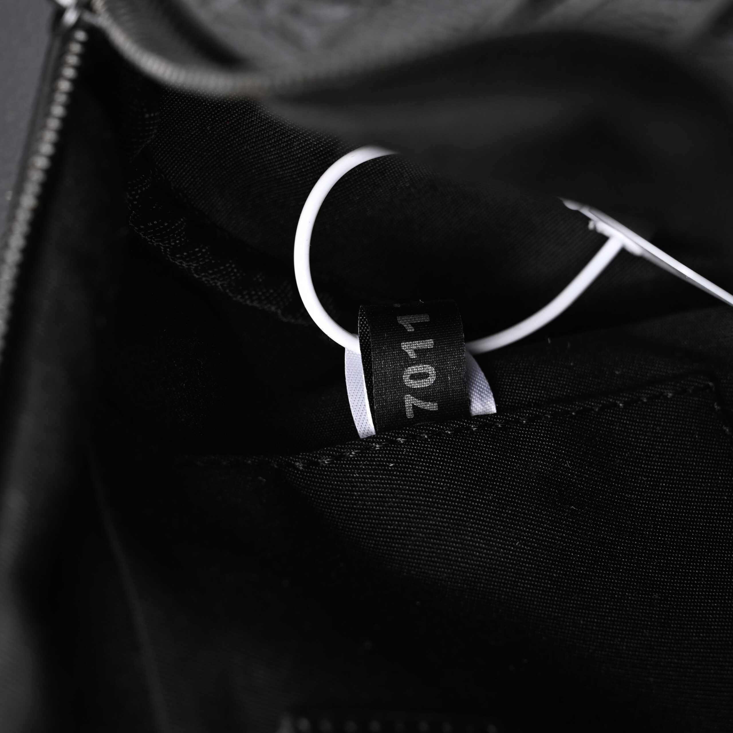 Louis Vuitton Keepall Bandoulière 50 – Monogram Shadow Black Leather - Image 21
