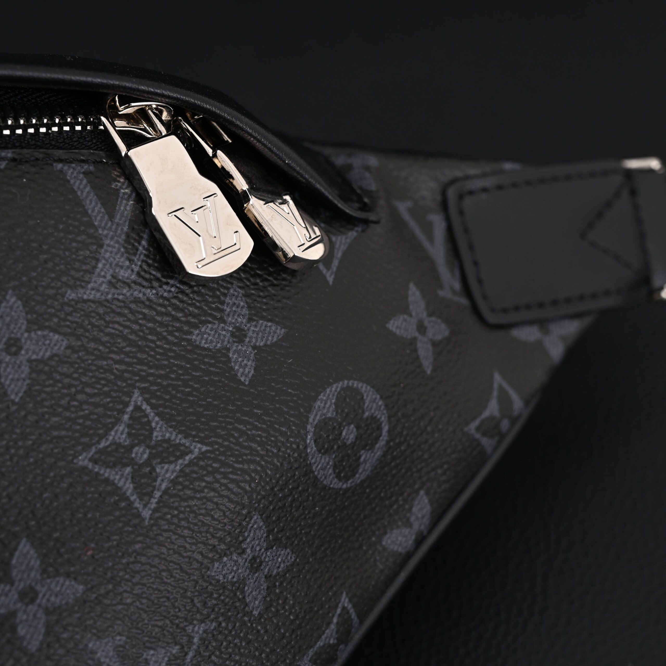 Louis Vuitton Discovery Bumbag – Monogram Eclipse - Image 9