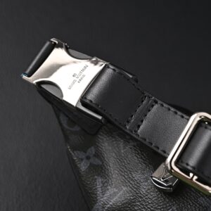 Louis Vuitton Discovery Bumbag – Monogram Eclipse - Image 12