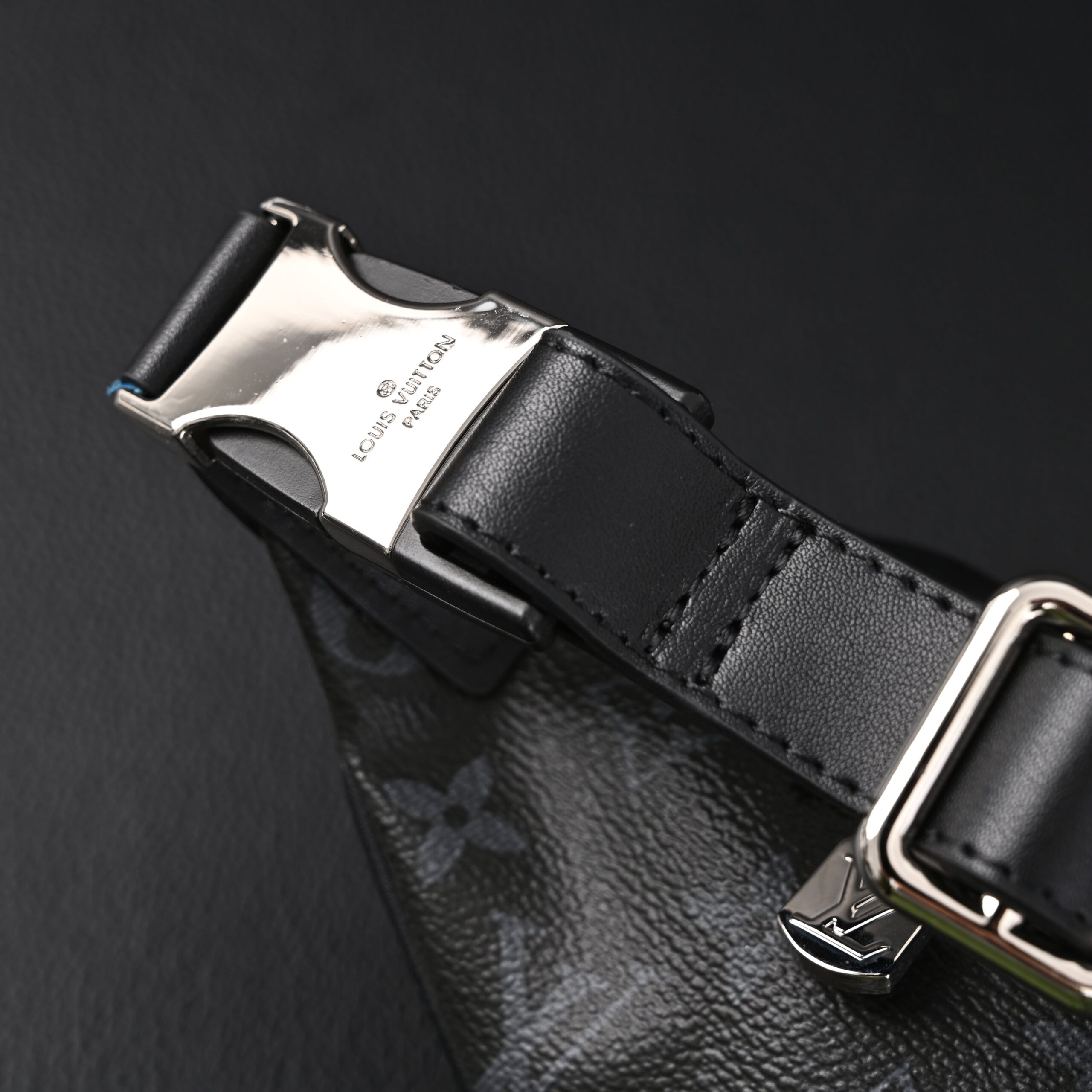 Louis Vuitton Discovery Bumbag – Monogram Eclipse - Image 12