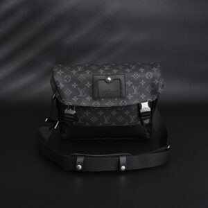 Louis Vuitton Messenger Bag – Monogram Eclipse Canvas - Image 3