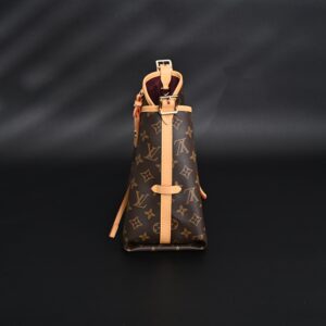 Louis Vuitton NéoNoé Bucket Bag – Monogram Canvas with Bordeaux Interior - Image 7