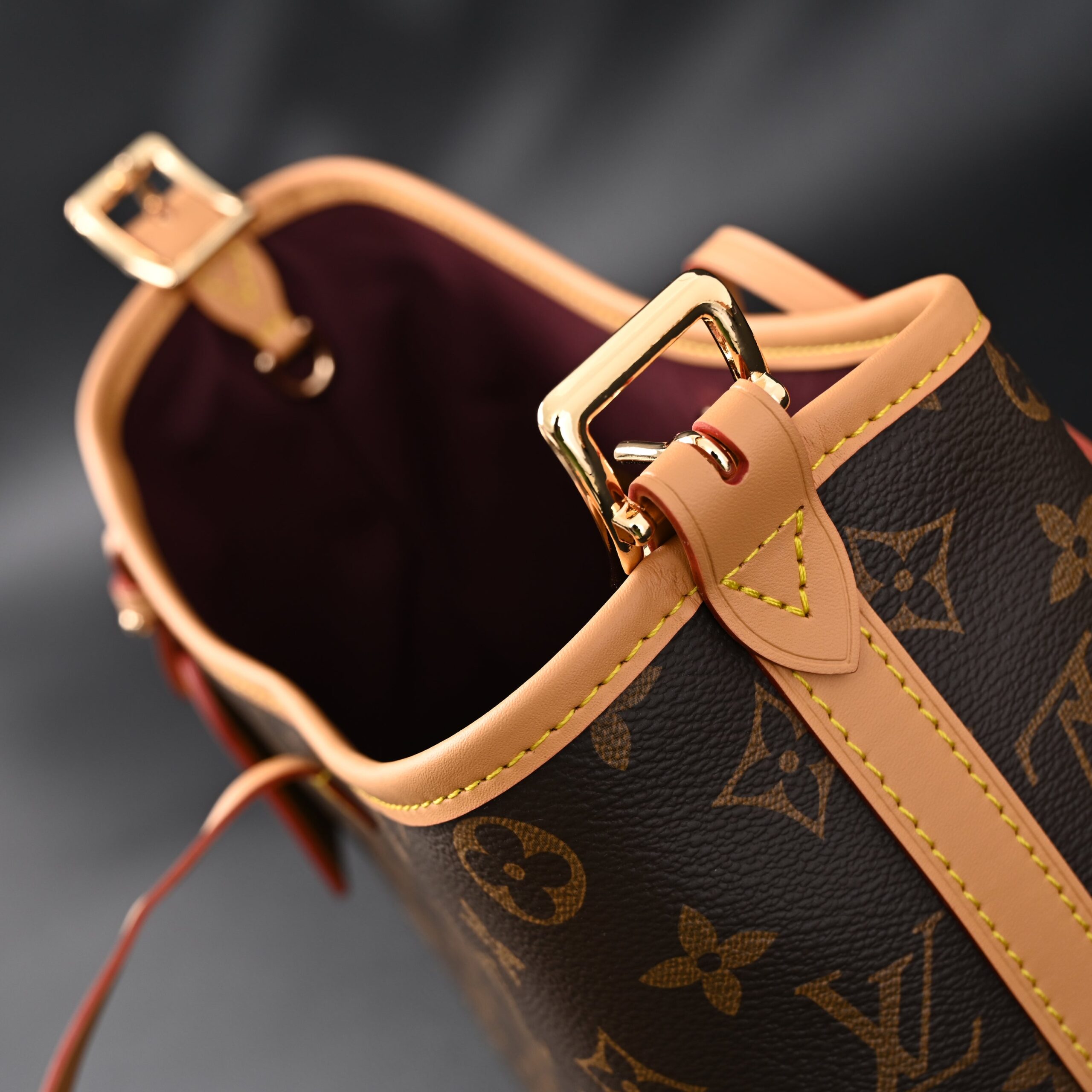 Louis Vuitton NéoNoé Bucket Bag – Monogram Canvas with Bordeaux Interior - Image 12