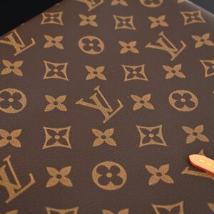 Louis Vuitton NéoNoé Bucket Bag – Monogram Canvas with Bordeaux Interior - Image 15