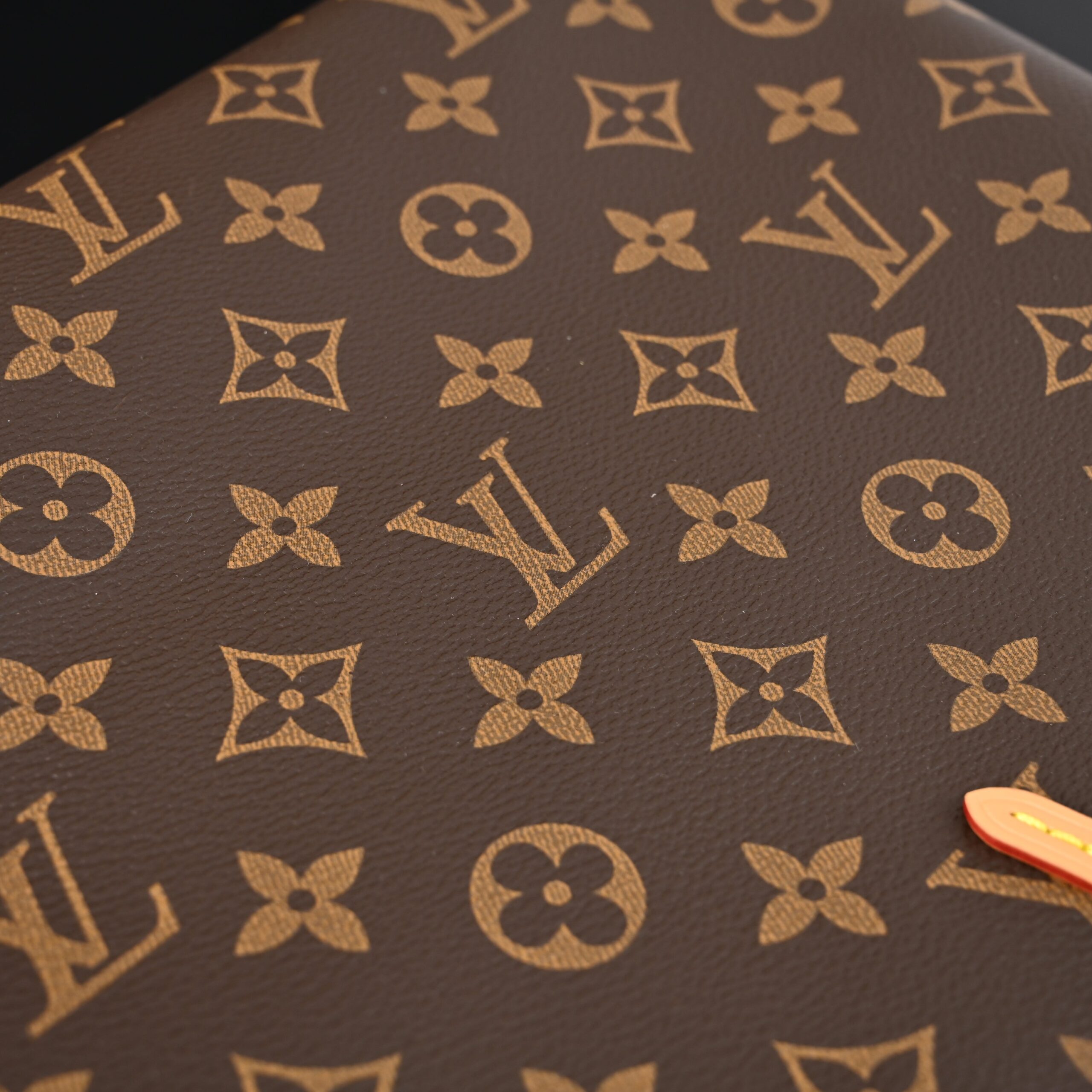 Louis Vuitton NéoNoé Bucket Bag – Monogram Canvas with Bordeaux Interior - Image 15