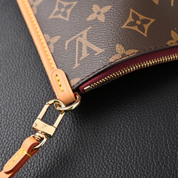 Louis Vuitton NéoNoé Bucket Bag – Monogram Canvas with Bordeaux Interior