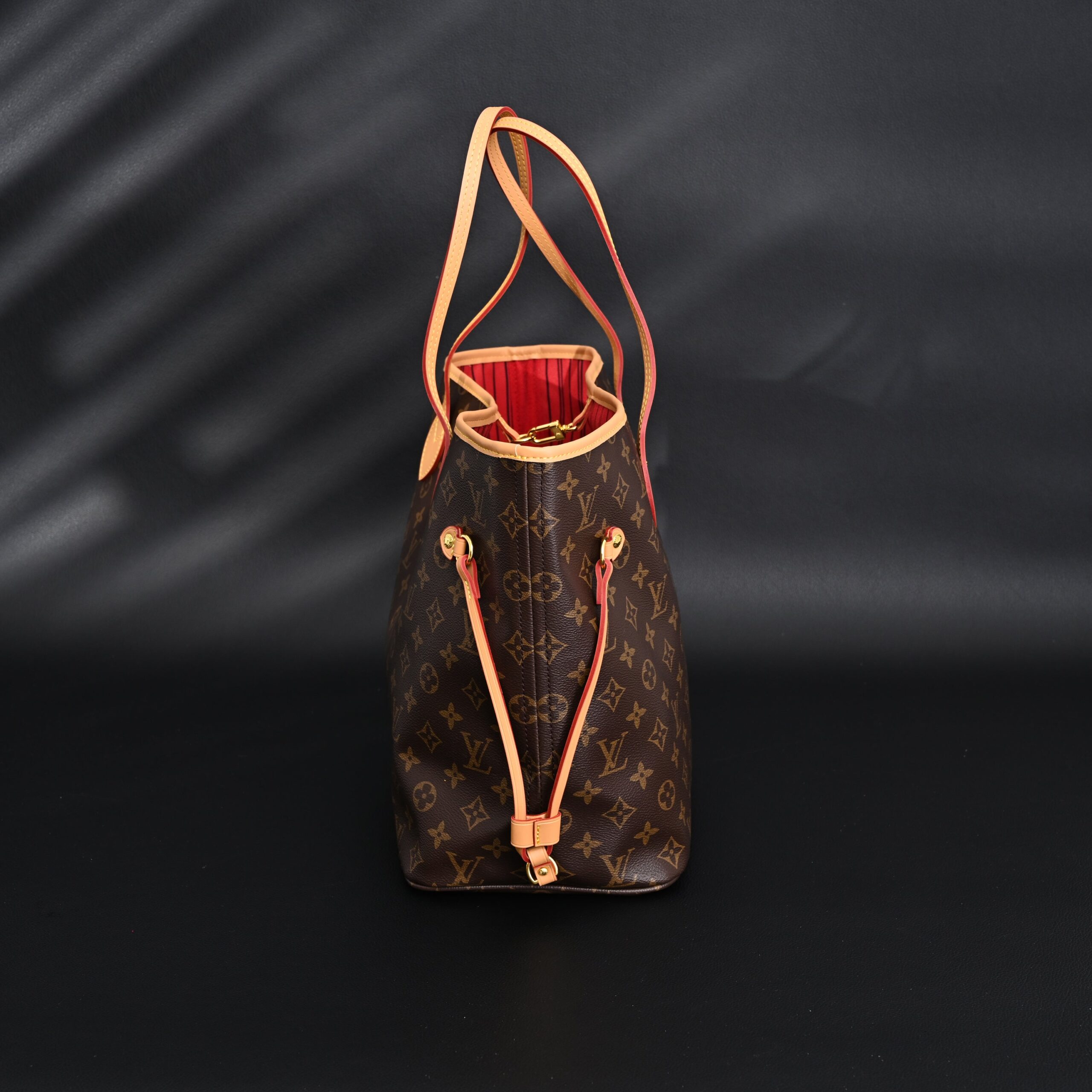 Louis Vuitton Neverfull MM Tote Bag – Monogram Canvas with Red Interior - Image 4