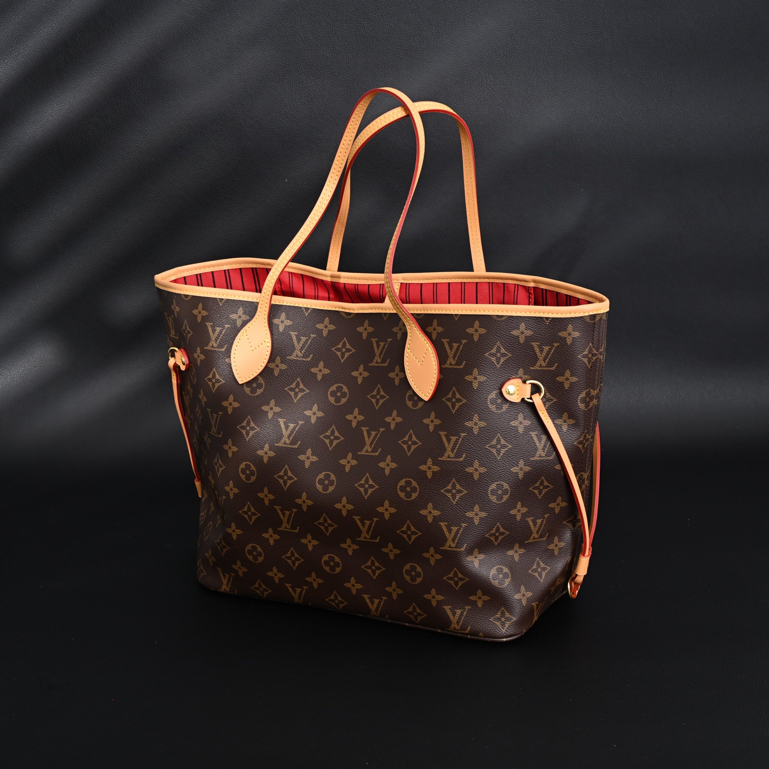 Louis Vuitton Neverfull MM Tote Bag – Monogram Canvas with Red Interior - Image 5