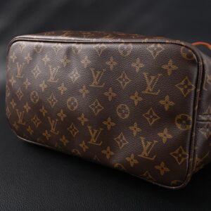 Louis Vuitton Neverfull MM Tote Bag – Monogram Canvas with Red Interior - Image 7
