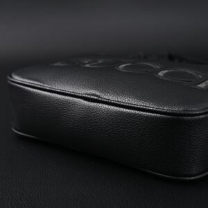 Gucci Black Leather Embossed Logo Belt Bag - Image 8