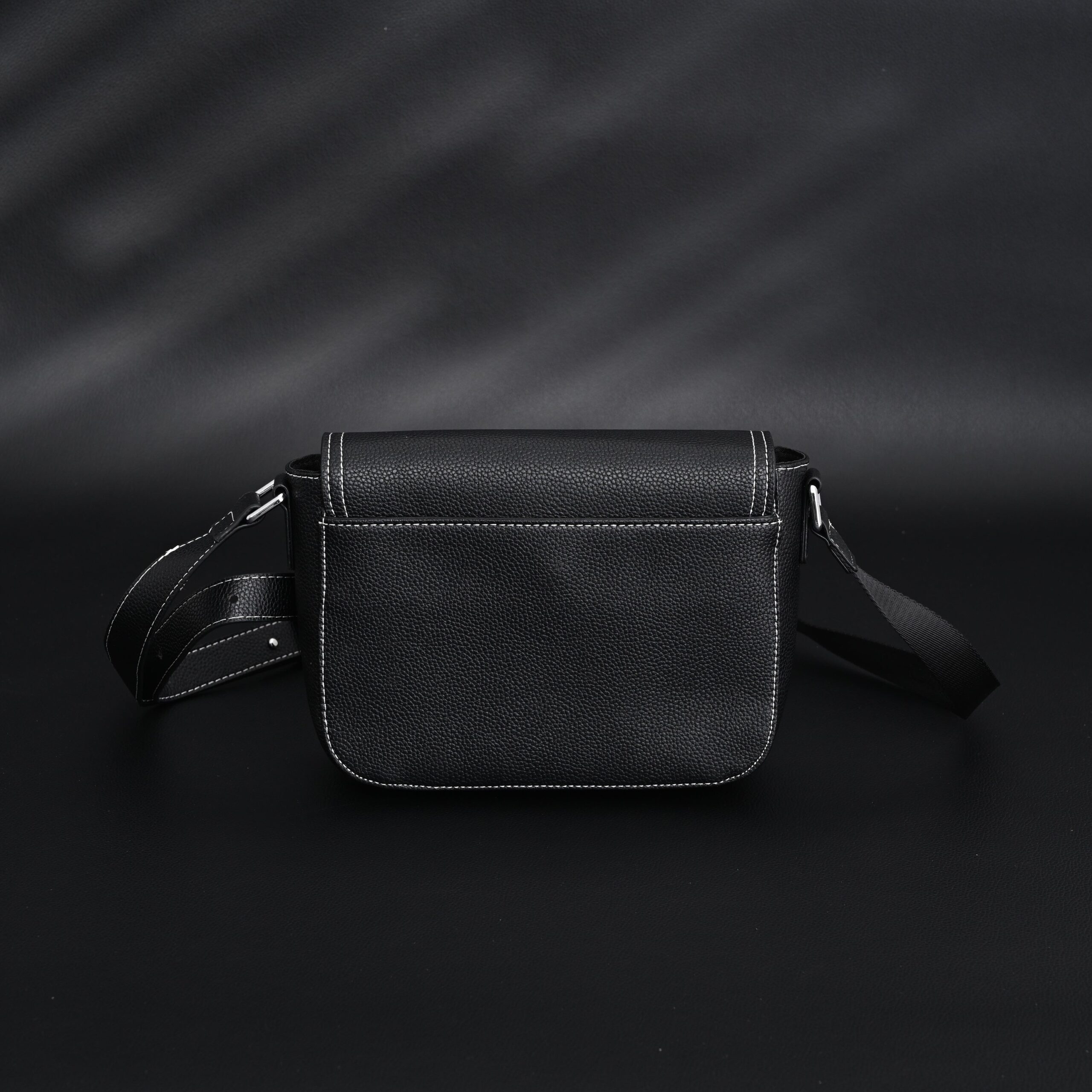 Dior Saddle Crossbody Bag – Black Grained Calfskin with Silver-Tone Hardware - Image 5