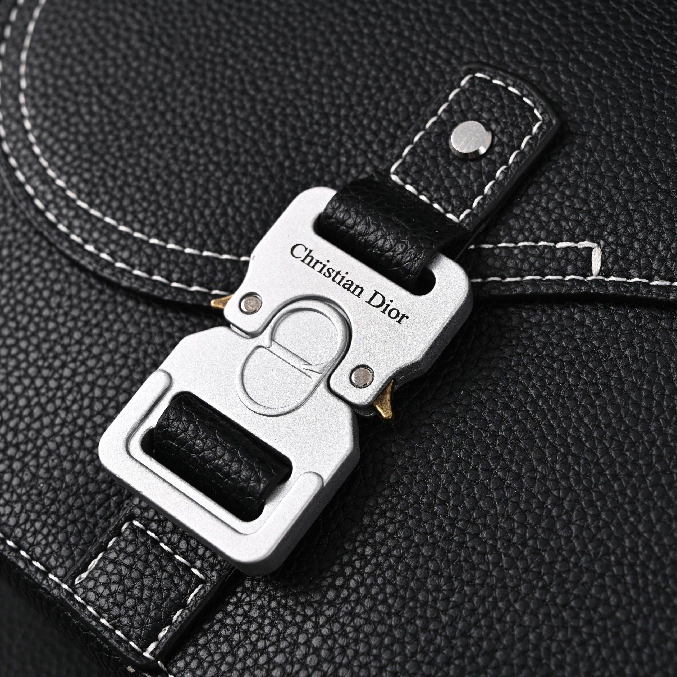 Dior Saddle Crossbody Bag – Black Grained Calfskin with Silver-Tone Hardware - Image 9
