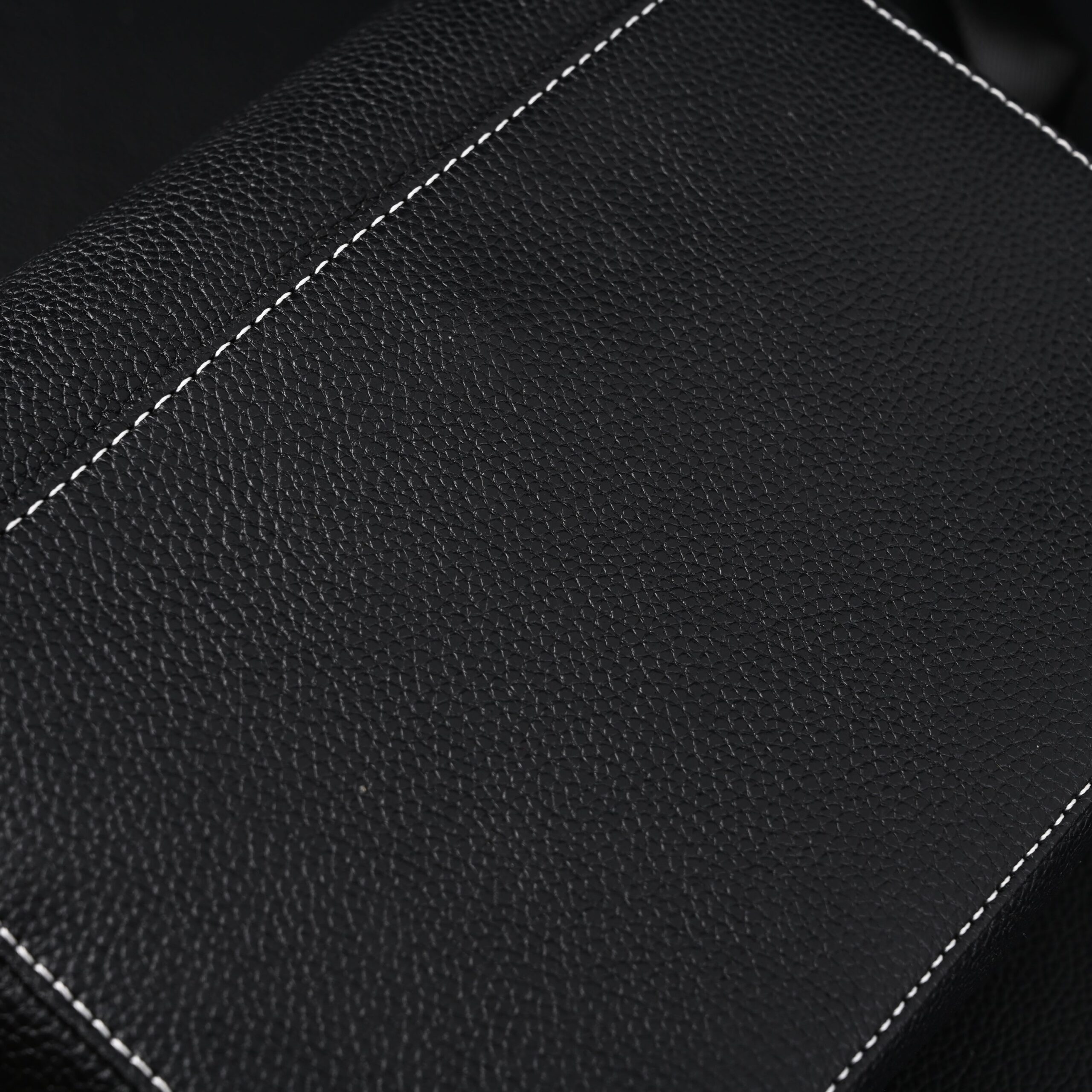 Dior Saddle Crossbody Bag – Black Grained Calfskin with Silver-Tone Hardware - Image 12