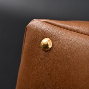Miu Miu Leather Tote Bag – Elegant Caramel Brown - Image 2
