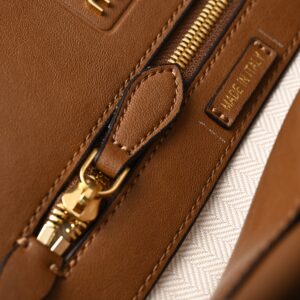 Miu Miu Leather Tote Bag – Elegant Caramel Brown - Image 10