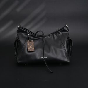 Louis Vuitton Montaigne Black Mahina Leather Shoulder Bag - Image 3