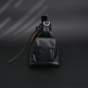 Louis Vuitton Montaigne Black Mahina Leather Shoulder Bag - Image 6