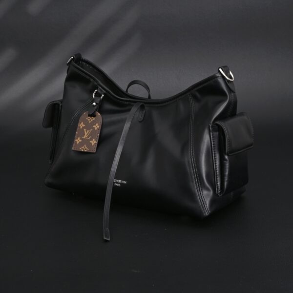 Louis Vuitton Montaigne Black Mahina Leather Shoulder Bag