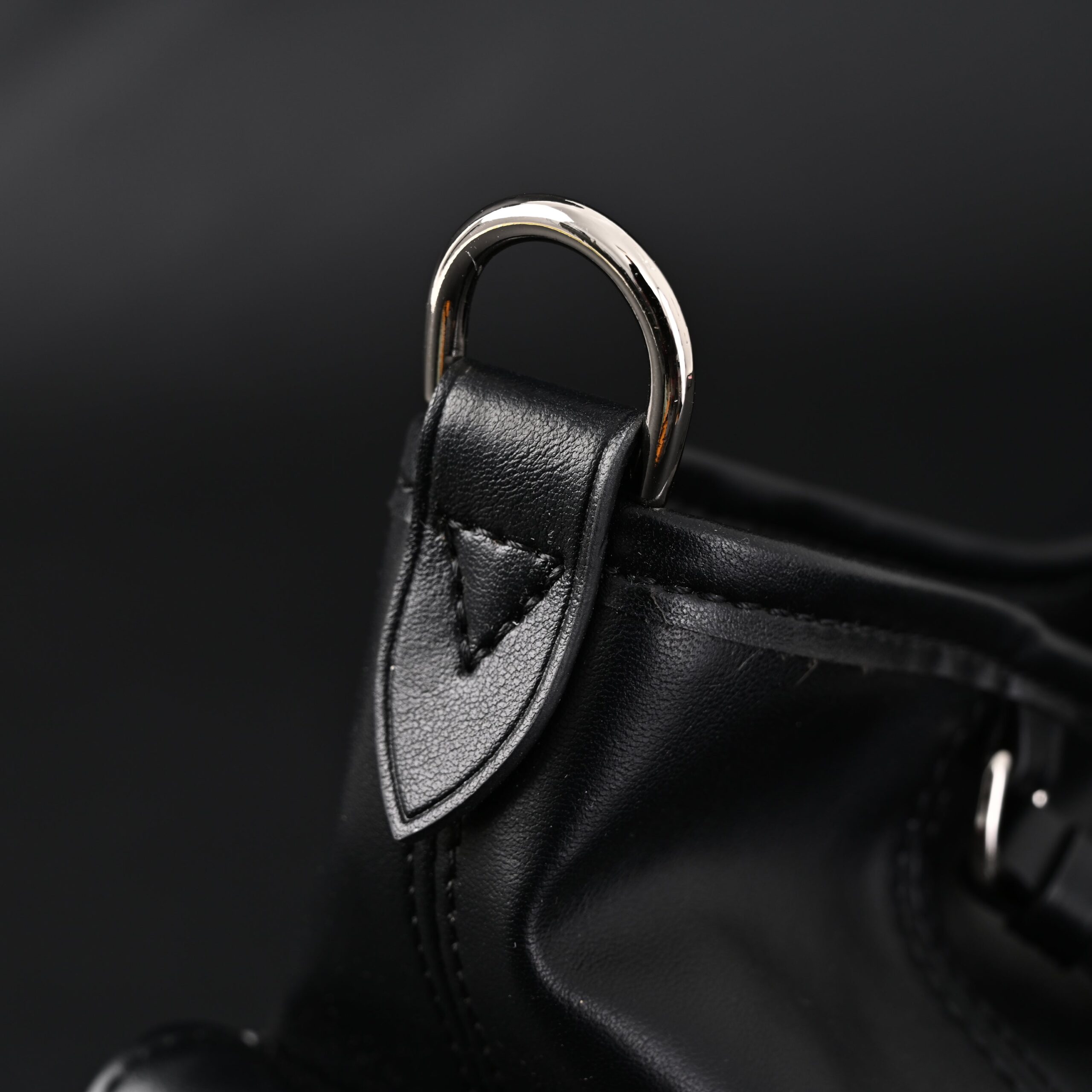 Louis Vuitton Montaigne Black Mahina Leather Shoulder Bag - Image 14