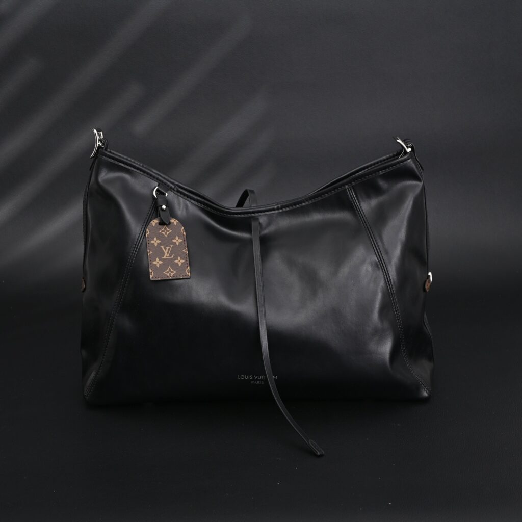 Louis Vuitton Graceful MM Black Monogram Hobo Bag