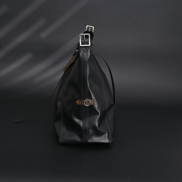 Louis Vuitton Black Mahina Leather Hobo Shoulder Bag