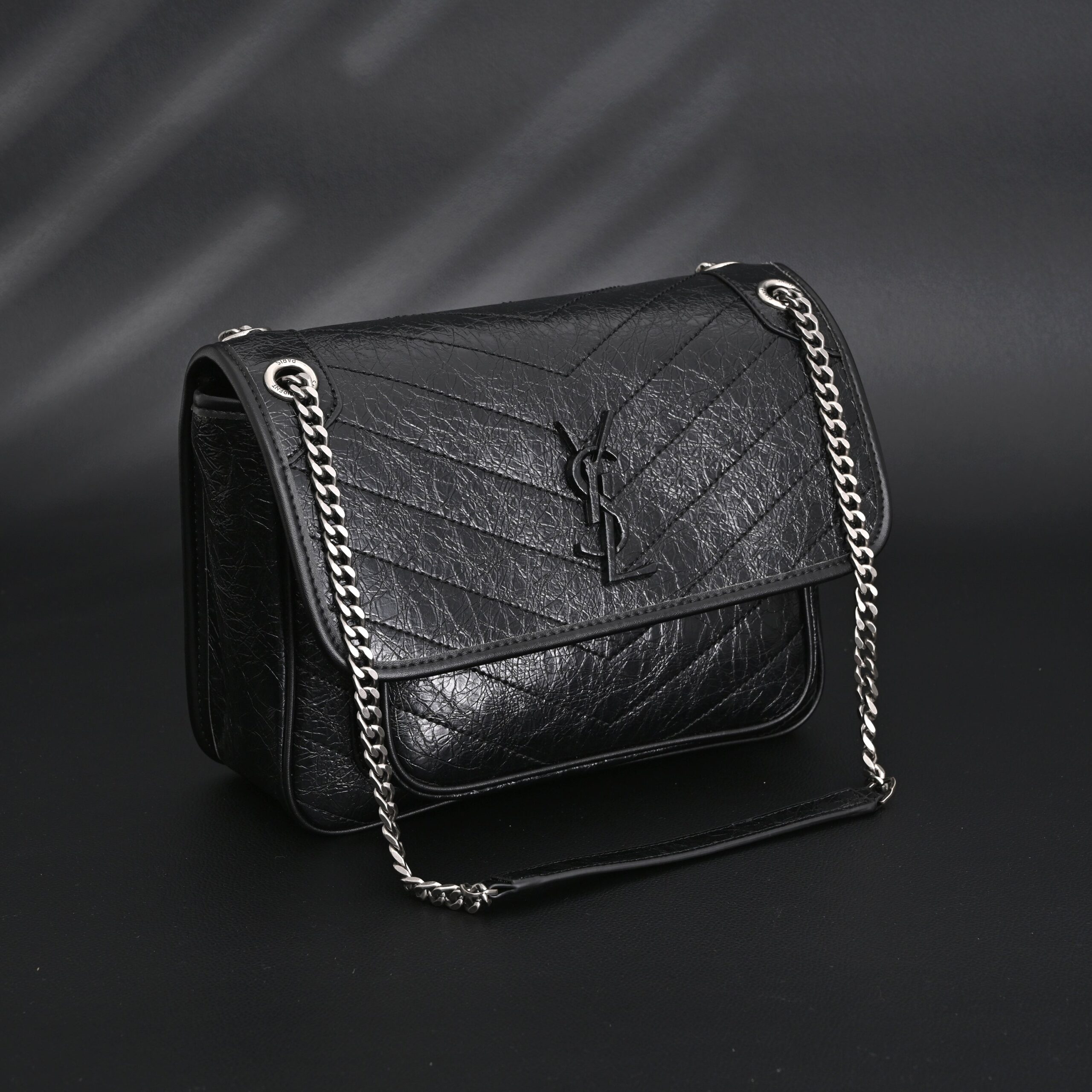 Saint Laurent Niki Medium Black Crinkled Leather Shoulder Bag - Image 2