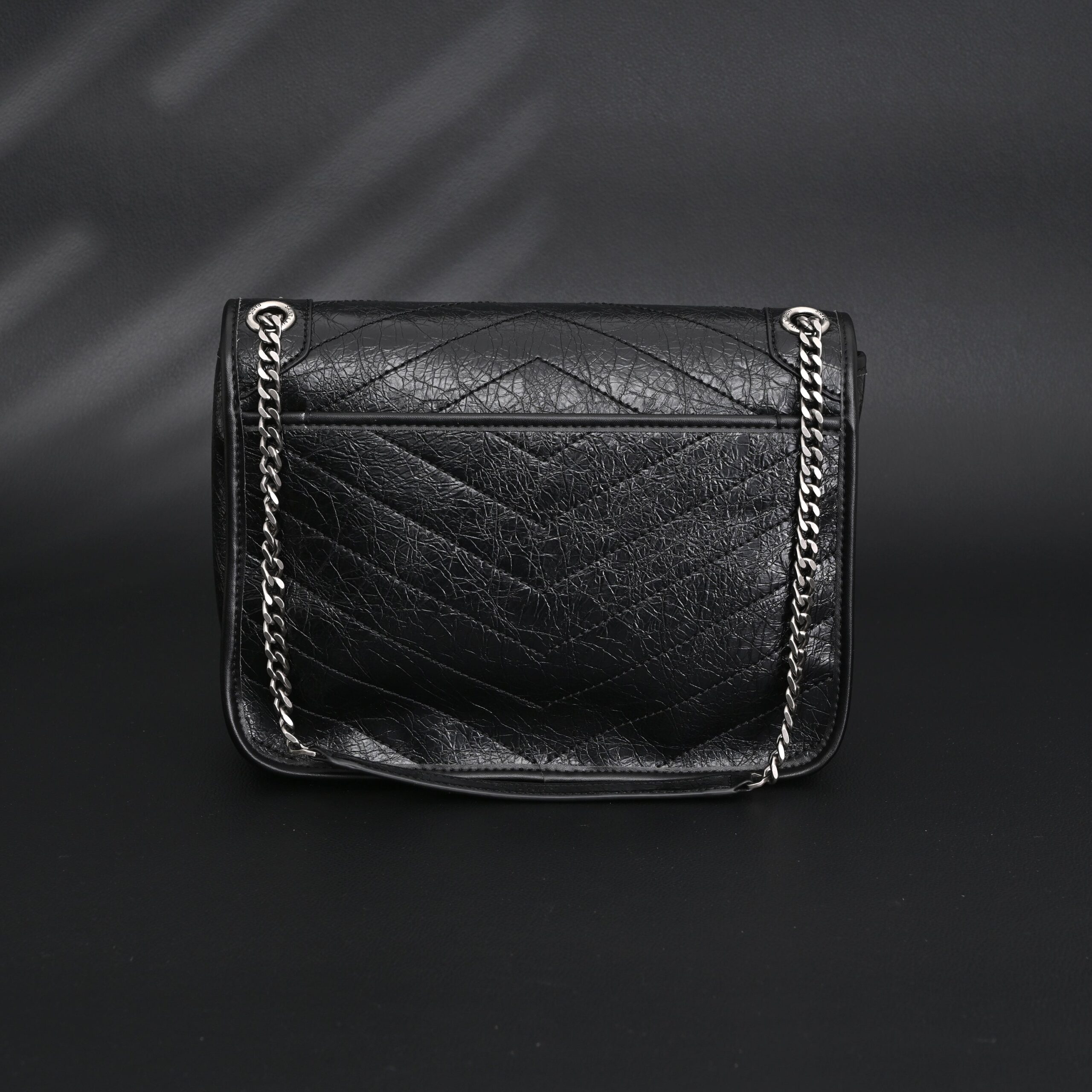 Saint Laurent Niki Medium Black Crinkled Leather Shoulder Bag - Image 5
