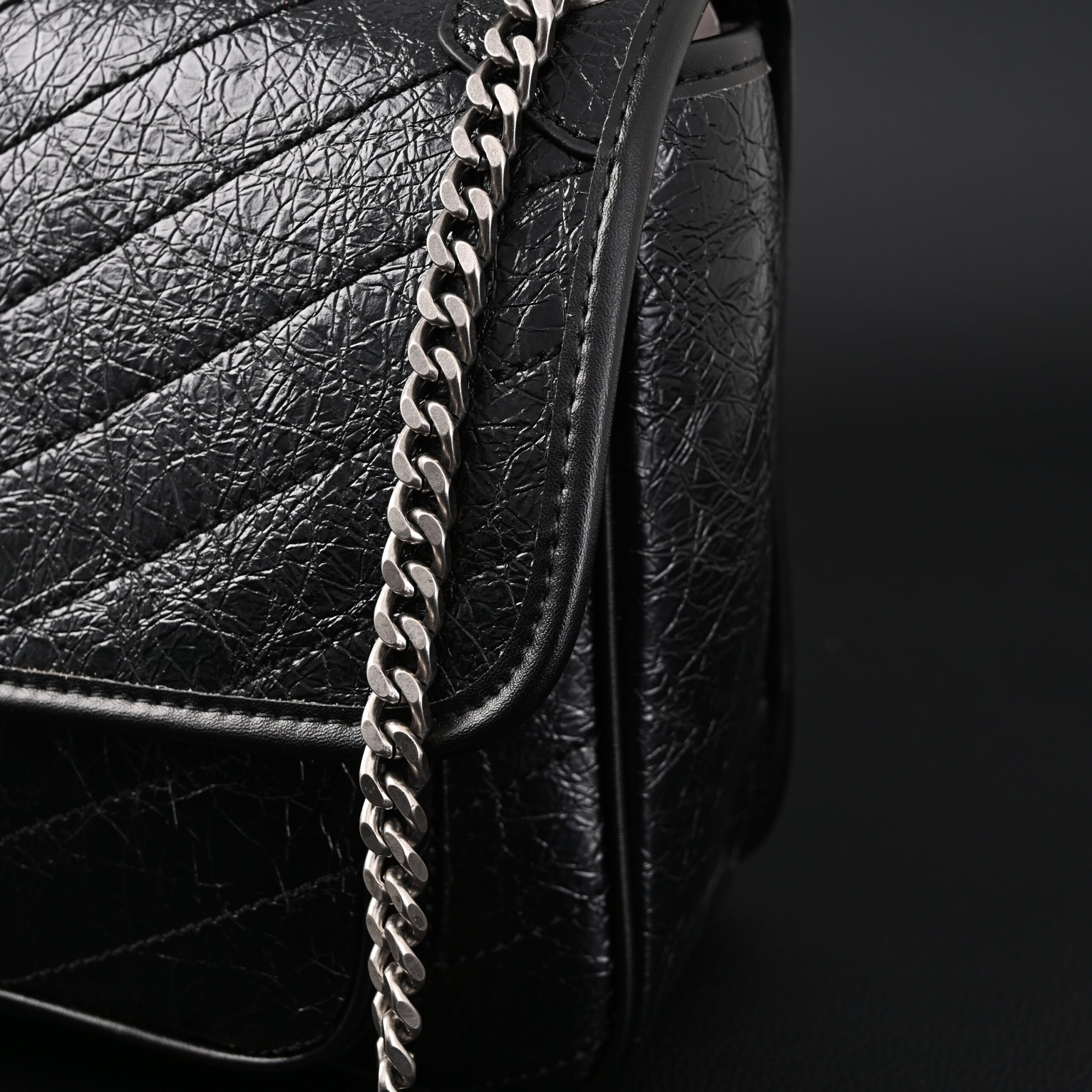 Saint Laurent Niki Medium Black Crinkled Leather Shoulder Bag - Image 14