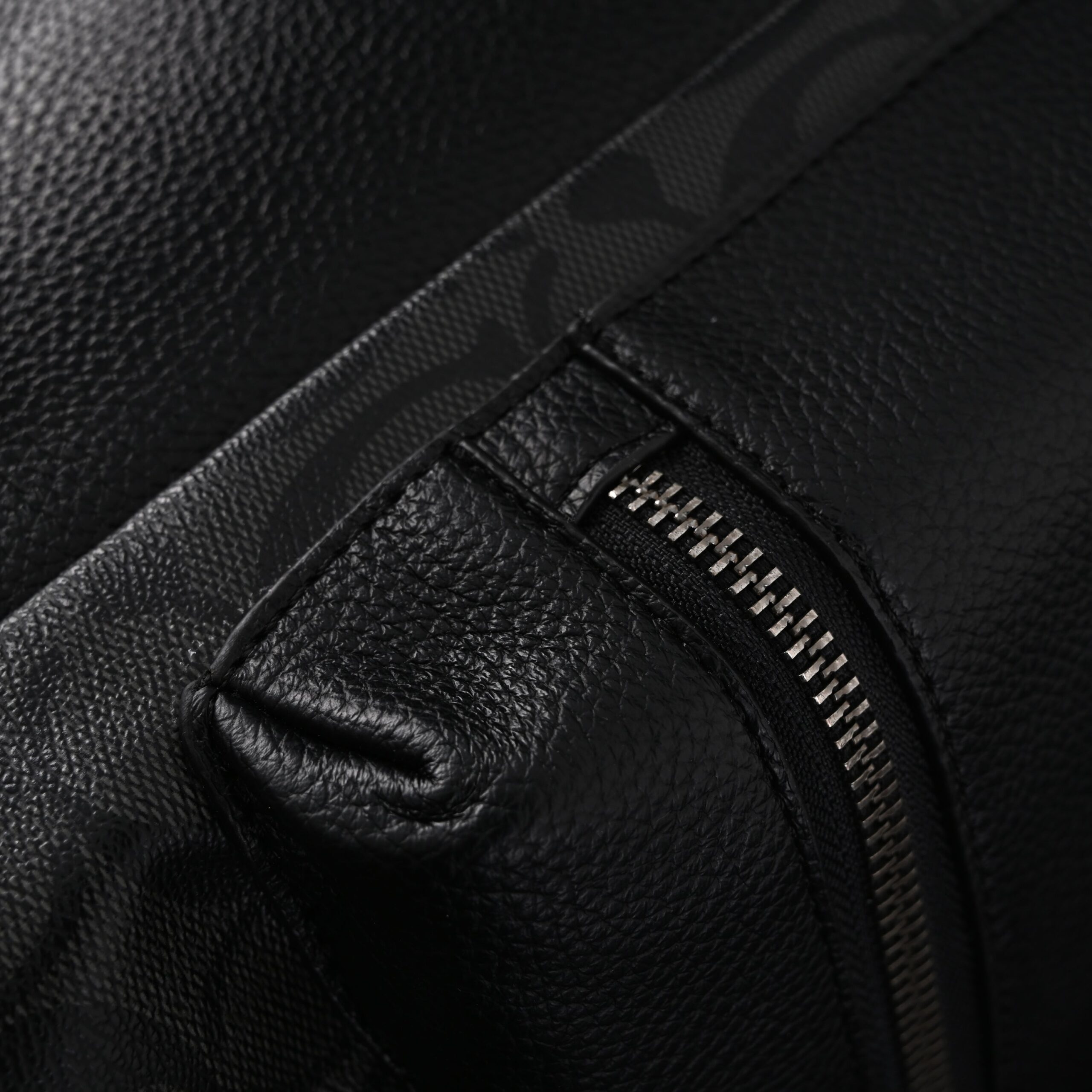Coach Men’s Leather Backpack – Black Signature Canvas - Image 16