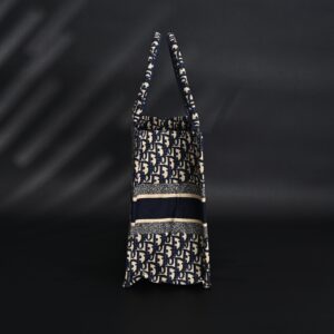 Christian Dior Large Book Tote – Blue Oblique Embroidery (Blue with Beige Contrast) - Image 3
