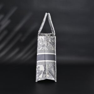 Christian Dior Large Book Tote – Toile de Jouy Embroidery - Image 3