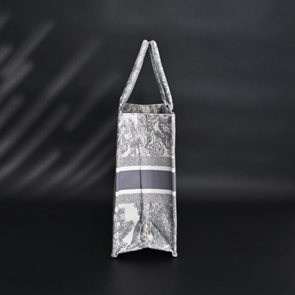 Christian Dior Large Book Tote – Toile de Jouy Embroidery